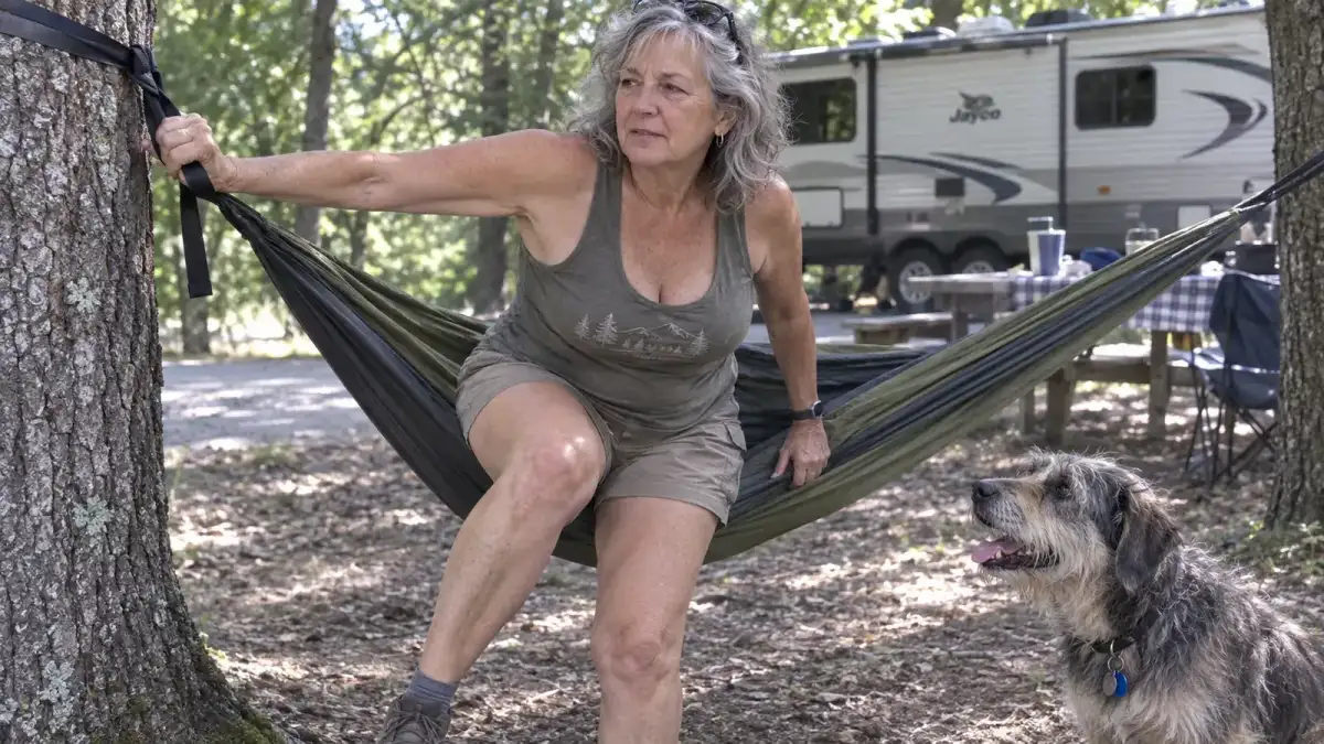 My Honest Wise Owl Hammock Review After Traveling With It Full-Time